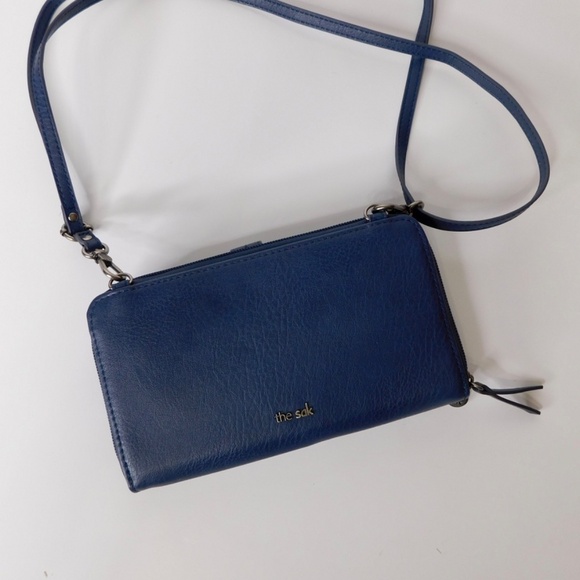 THE SAK Iris Smartphone Crossbody Navy Blue Crochet Purse Shoulder Bag Handbag - Picture 4 of 14